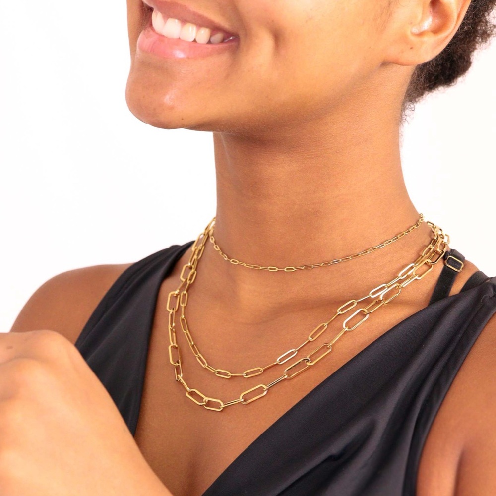 18K Gold Waterproof Large Paperclip Necklace - PVD Coated Stainless Steel 16” - Picture 2 of 3